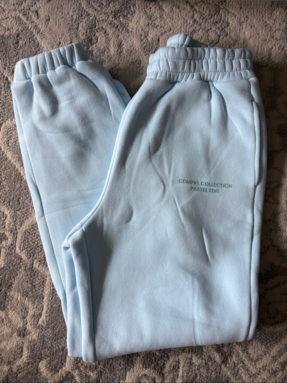 NWOT - Comfrt Sweatpants - Small